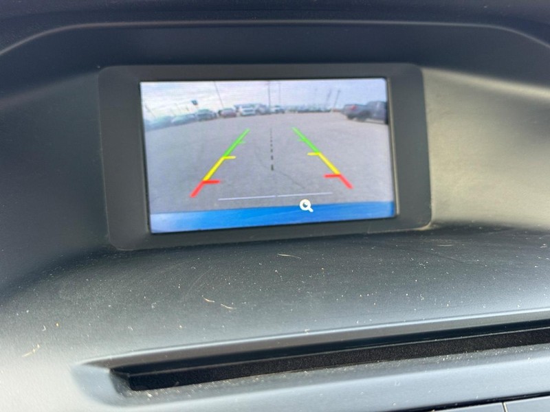 Ford Focus Vehicle Full-screen Gallery Image 17