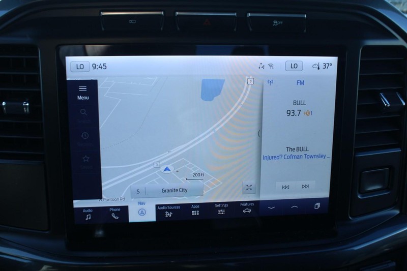 Ford F-150 Vehicle Full-screen Gallery Image 19