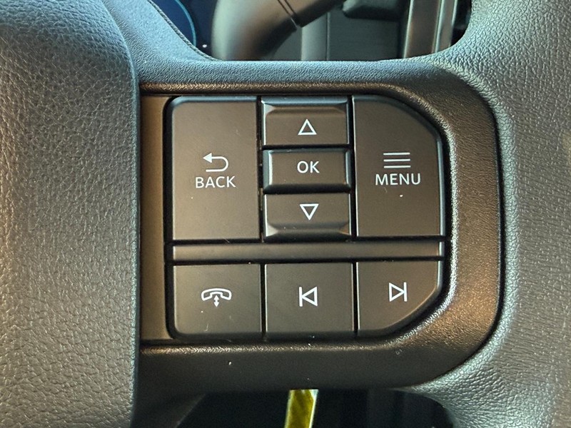 Ford F-150 Vehicle Full-screen Gallery Image 10