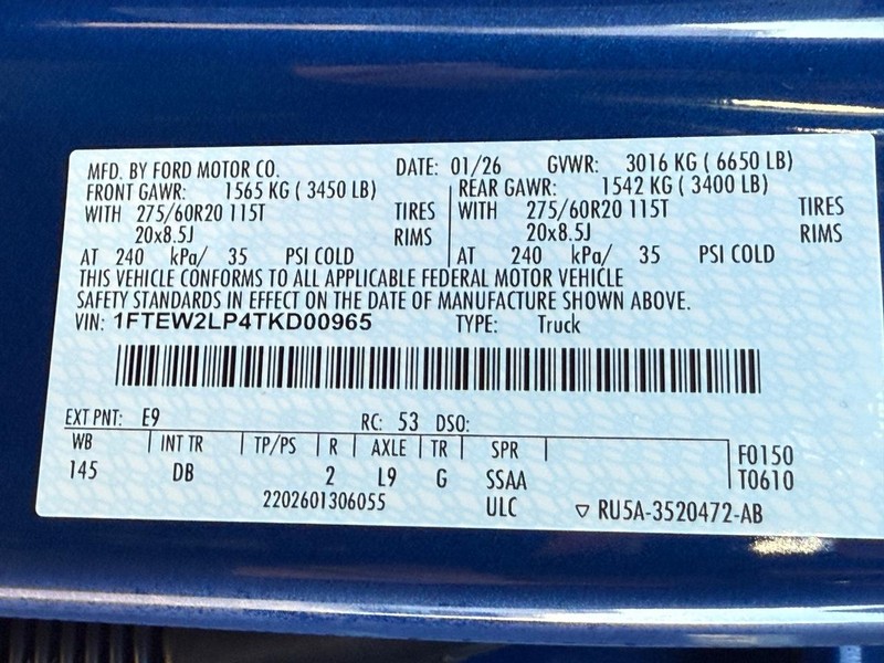 Ford F-150 Vehicle Full-screen Gallery Image 20