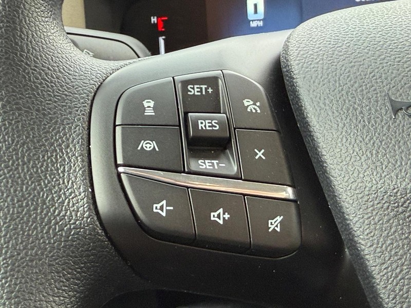 Ford Bronco Sport Vehicle Full-screen Gallery Image 8