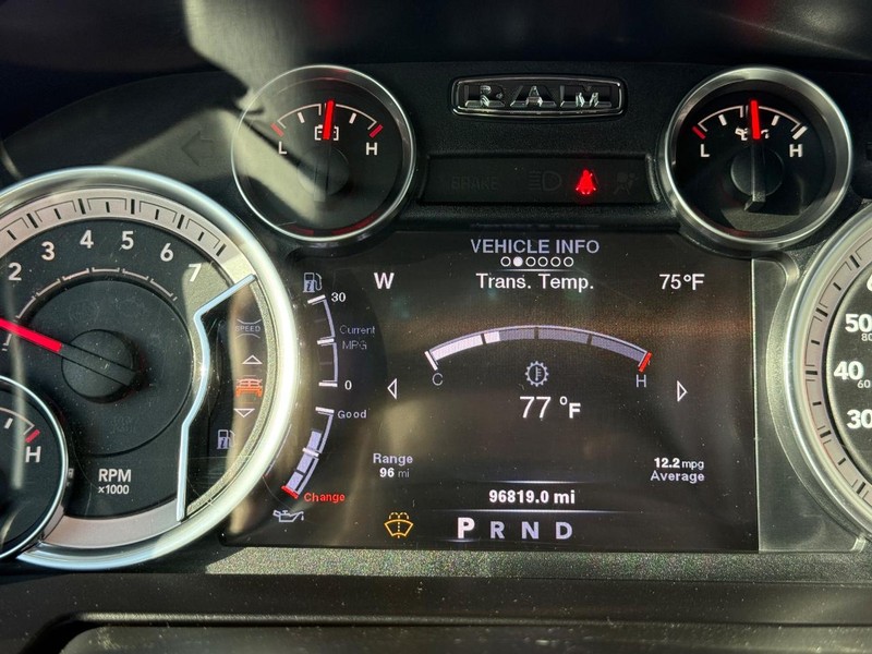 Ram 1500 Vehicle Full-screen Gallery Image 21