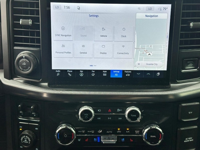 Ford F-150 Vehicle Full-screen Gallery Image 12