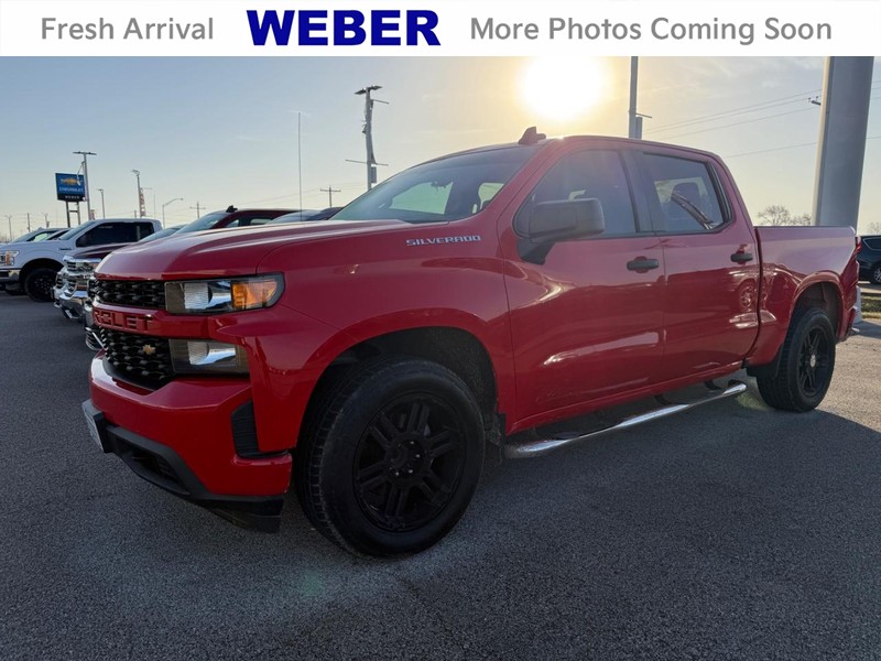 Chevrolet Silverado 1500 Vehicle Full-screen Gallery Image 01