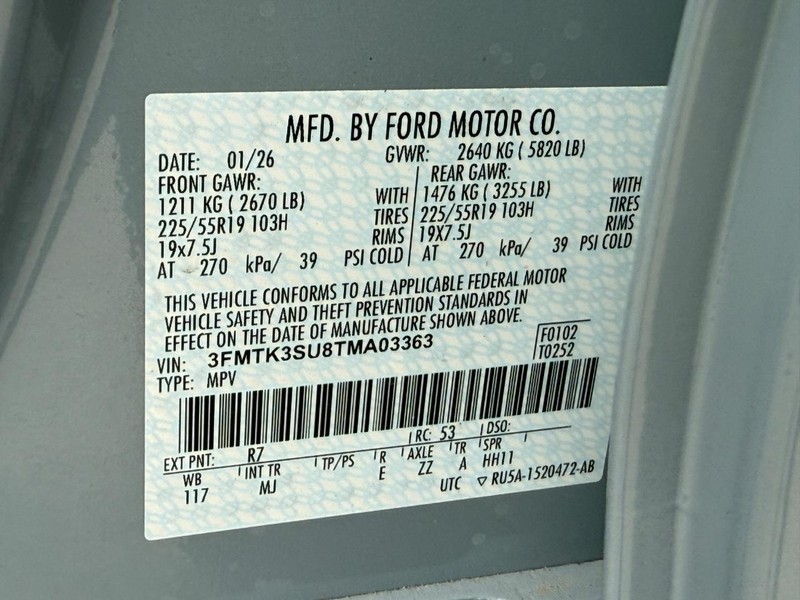 Ford Mustang Mach-E Vehicle Full-screen Gallery Image 20