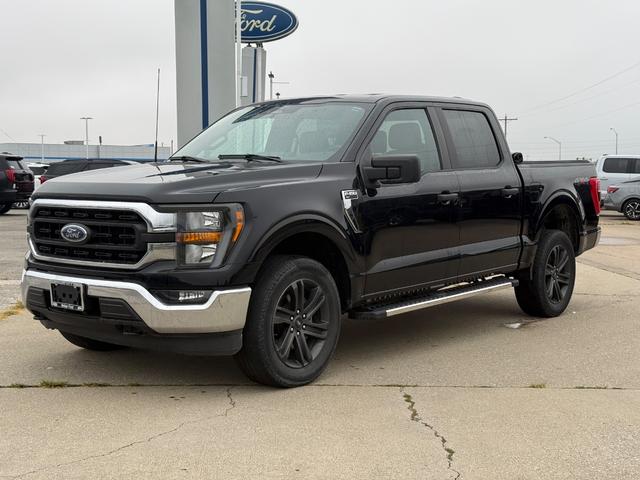 Ford F-150 Vehicle Full-screen Gallery Image 27