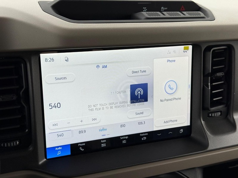 Ford Bronco Vehicle Full-screen Gallery Image 11