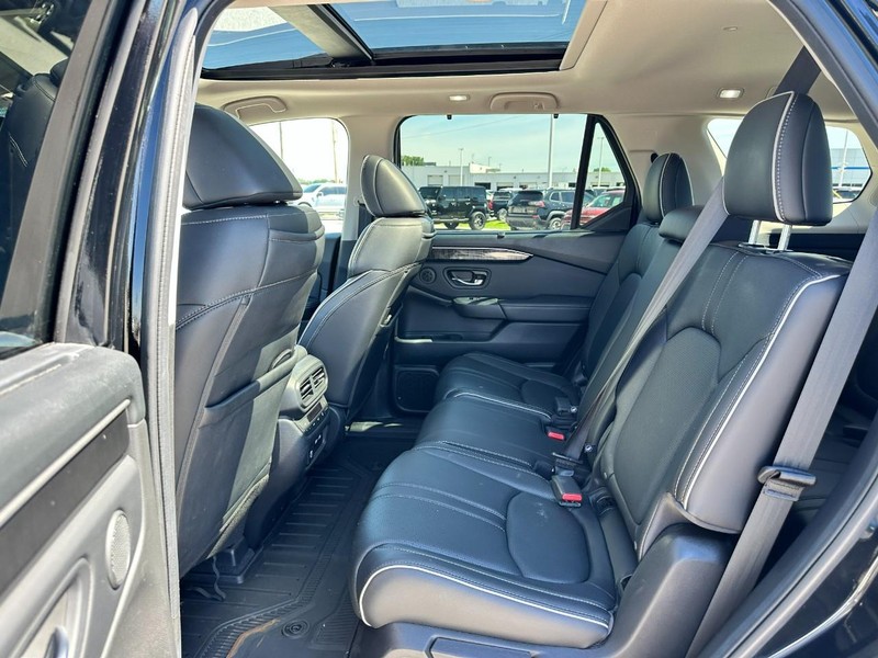 Honda Pilot Vehicle Full-screen Gallery Image 10