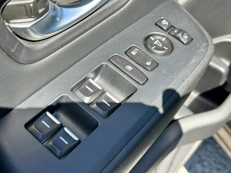Honda Pilot Vehicle Full-screen Gallery Image 19