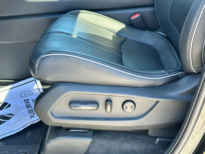 Honda Pilot Vehicle Full-screen Gallery Image 21