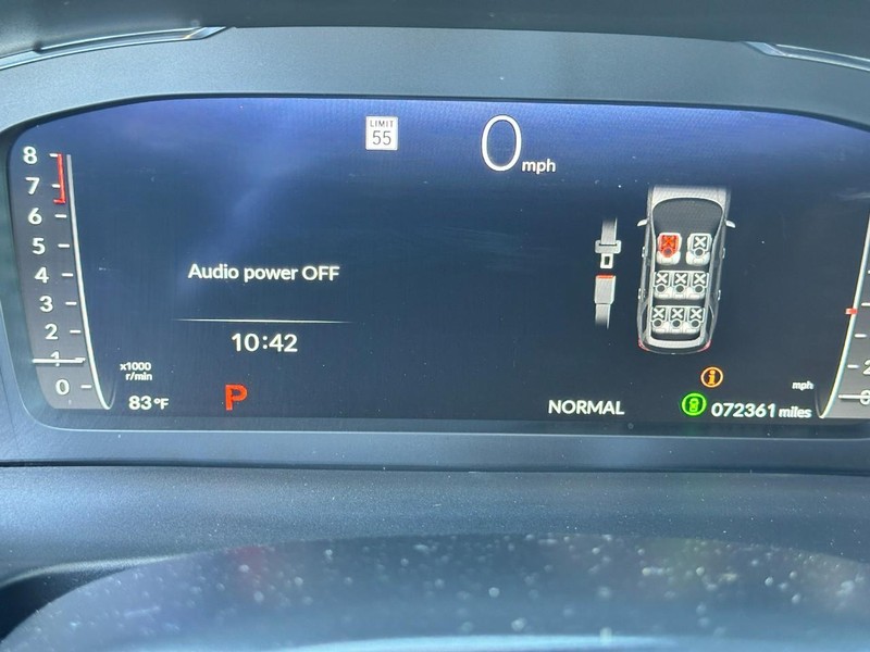 Honda Pilot Vehicle Full-screen Gallery Image 24