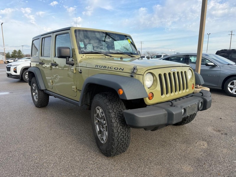 Jeep Wrangler Unlimited Vehicle Full-screen Gallery Image 2