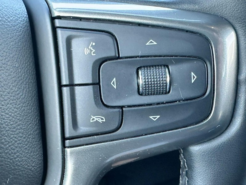 Chevrolet Tahoe Vehicle Full-screen Gallery Image 20