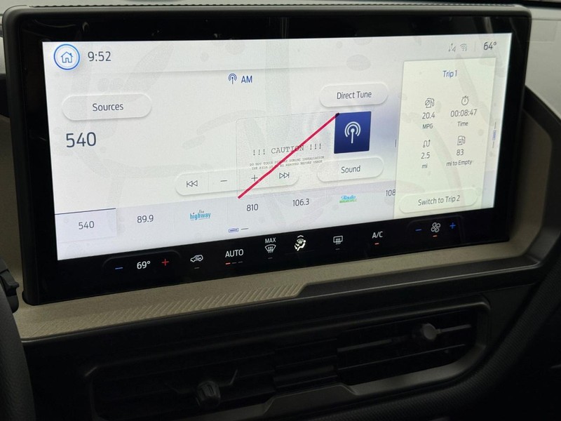 Ford Bronco Sport Vehicle Full-screen Gallery Image 10