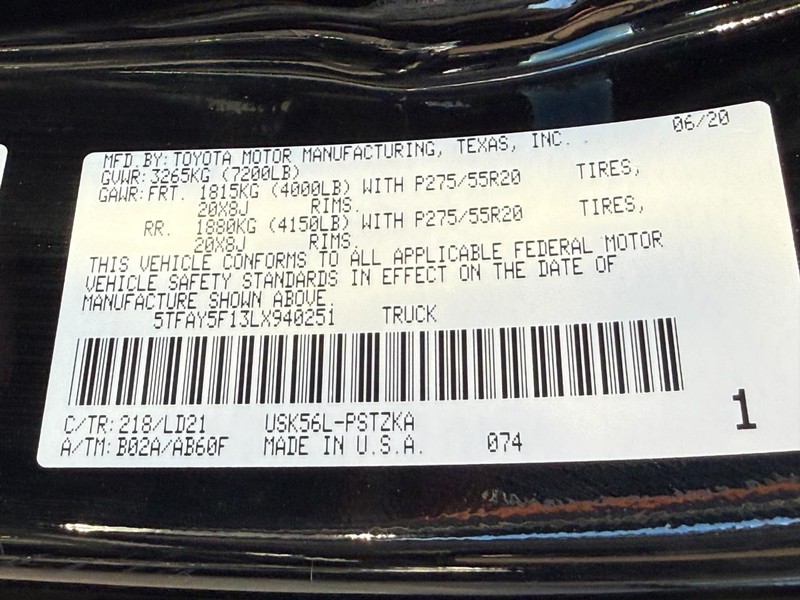 Toyota Tundra 4WD Vehicle Full-screen Gallery Image 29