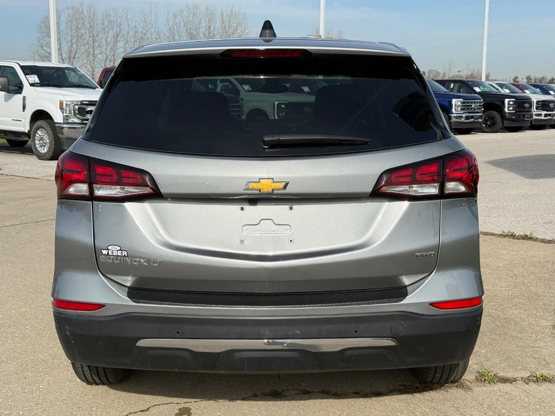 Chevrolet Equinox Vehicle Full-screen Gallery Image 04