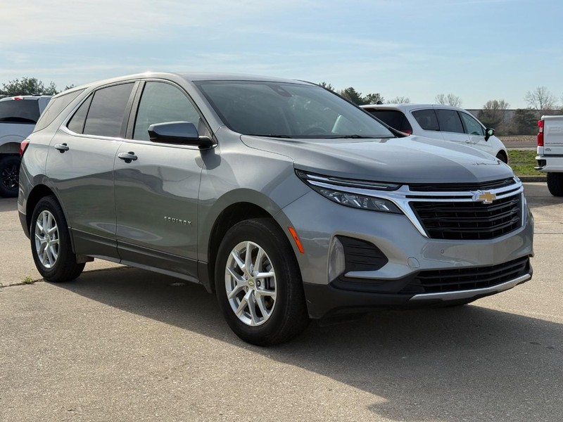 Chevrolet Equinox Vehicle Full-screen Gallery Image 08