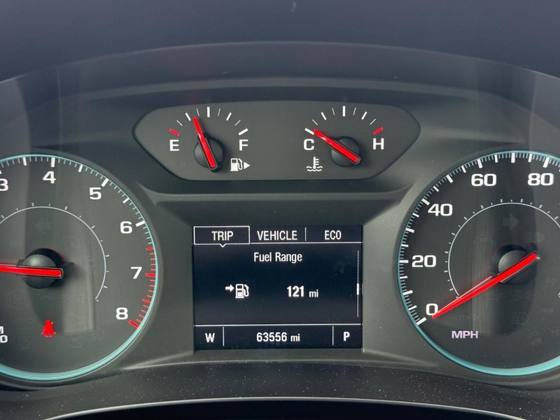 Chevrolet Malibu Vehicle Full-screen Gallery Image 21