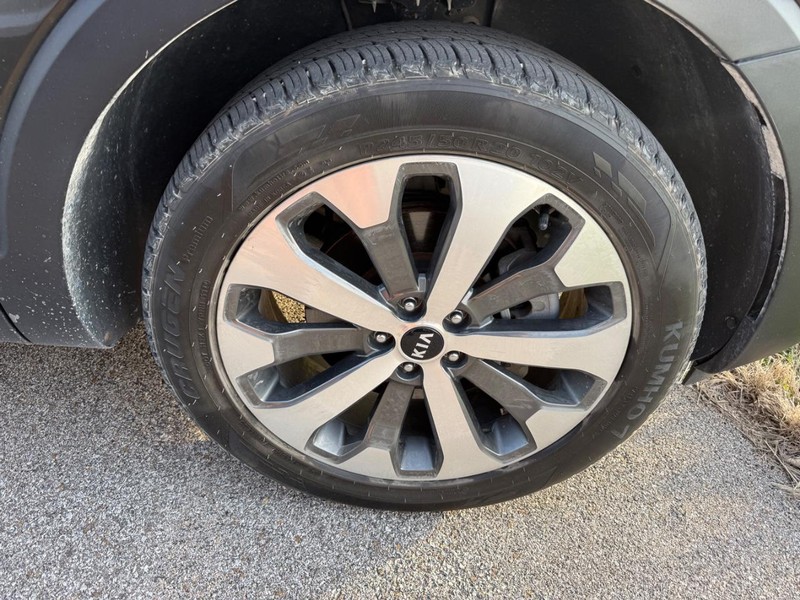 Kia Telluride Vehicle Full-screen Gallery Image 4