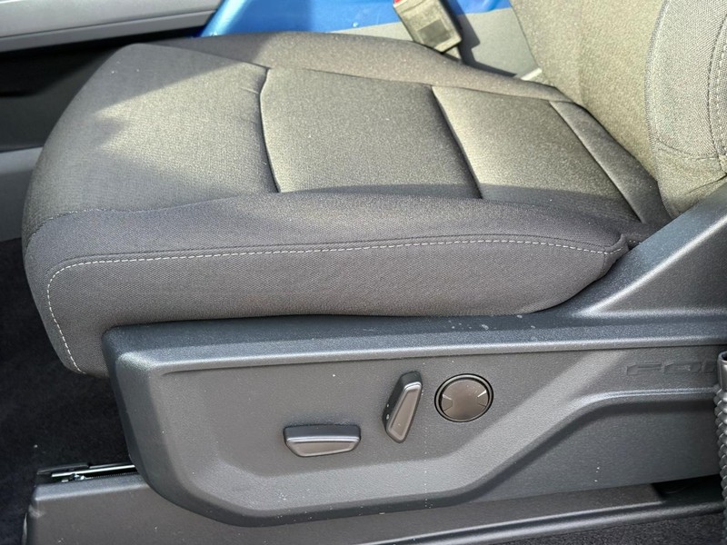 Ford F-150 Vehicle Full-screen Gallery Image 20