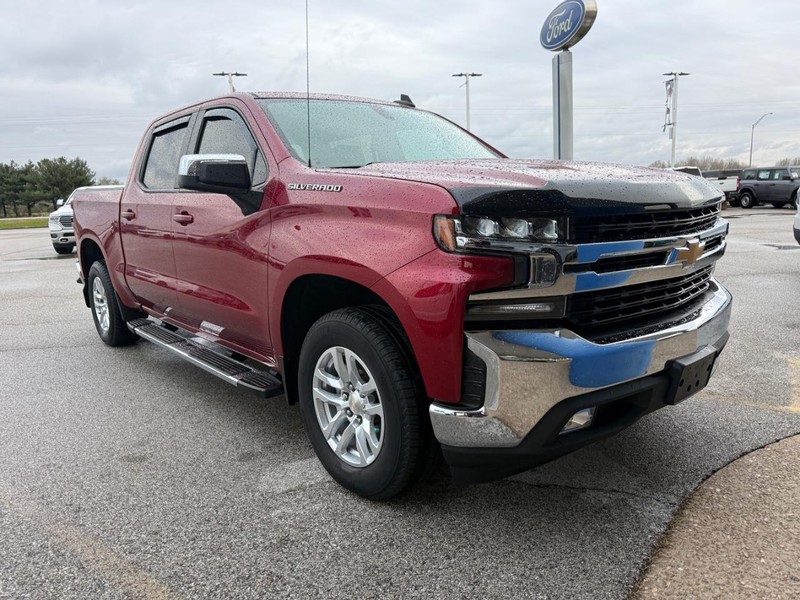 Chevrolet Silverado 1500 Vehicle Full-screen Gallery Image 5