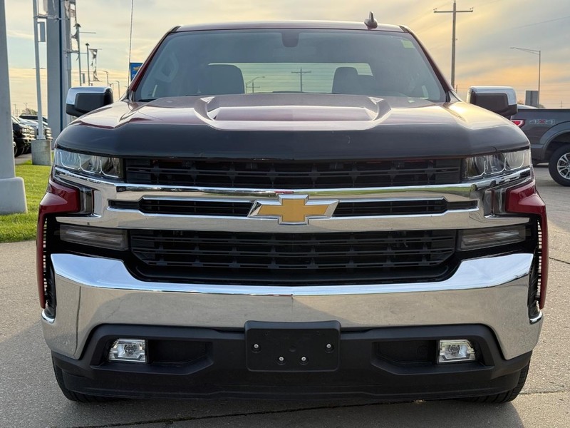 Chevrolet Silverado 1500 Vehicle Full-screen Gallery Image 09