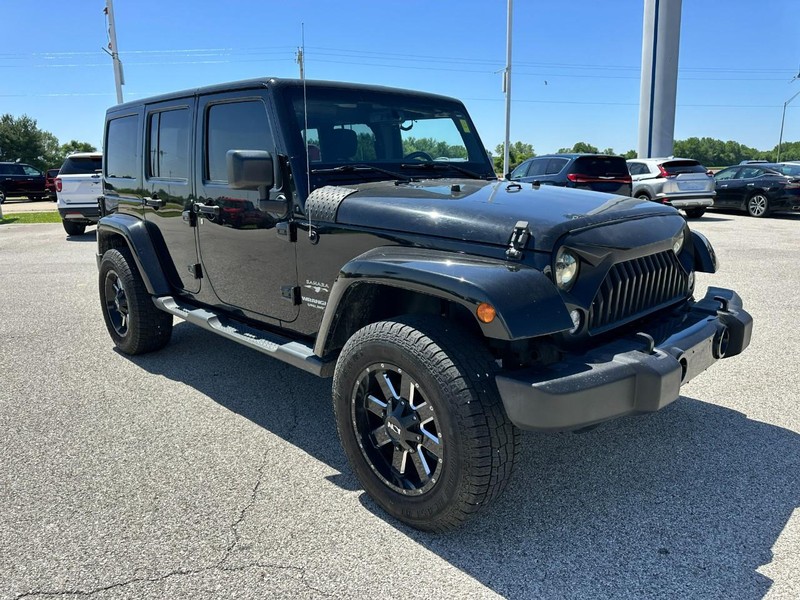 Jeep Wrangler Unlimited Vehicle Full-screen Gallery Image 8