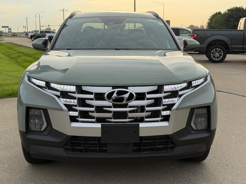 Hyundai Santa Cruz Vehicle Full-screen Gallery Image 9