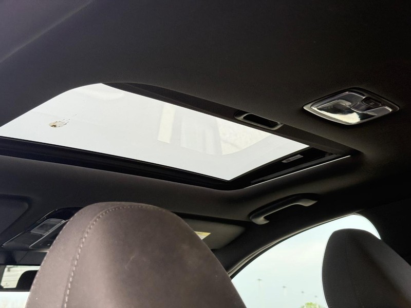 Hyundai Santa Cruz Vehicle Full-screen Gallery Image 11