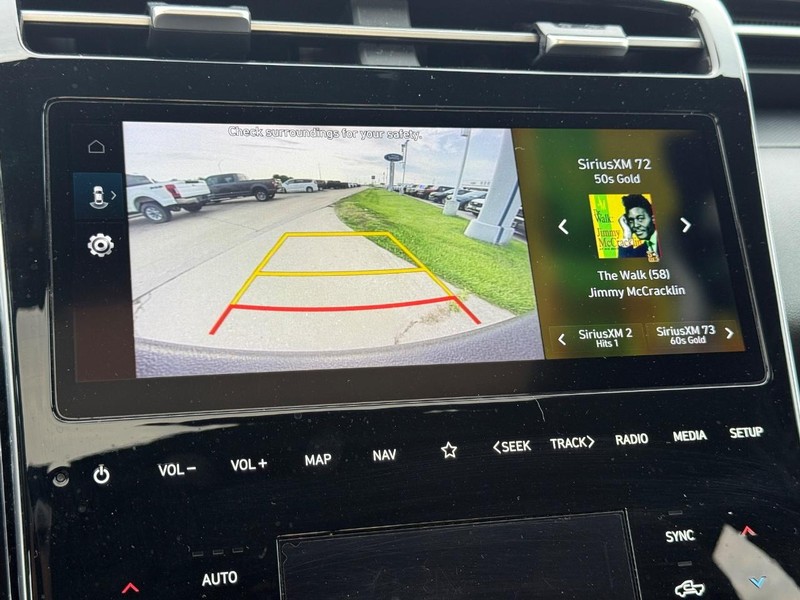 Hyundai Santa Cruz Vehicle Full-screen Gallery Image 18