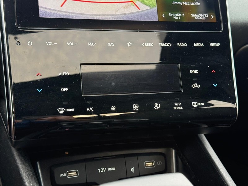 Hyundai Santa Cruz Vehicle Full-screen Gallery Image 19