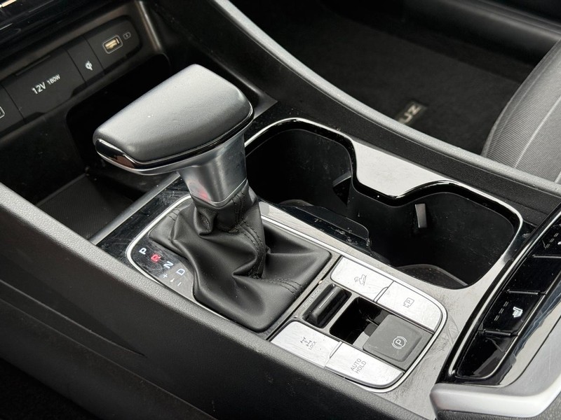 Hyundai Santa Cruz Vehicle Full-screen Gallery Image 20