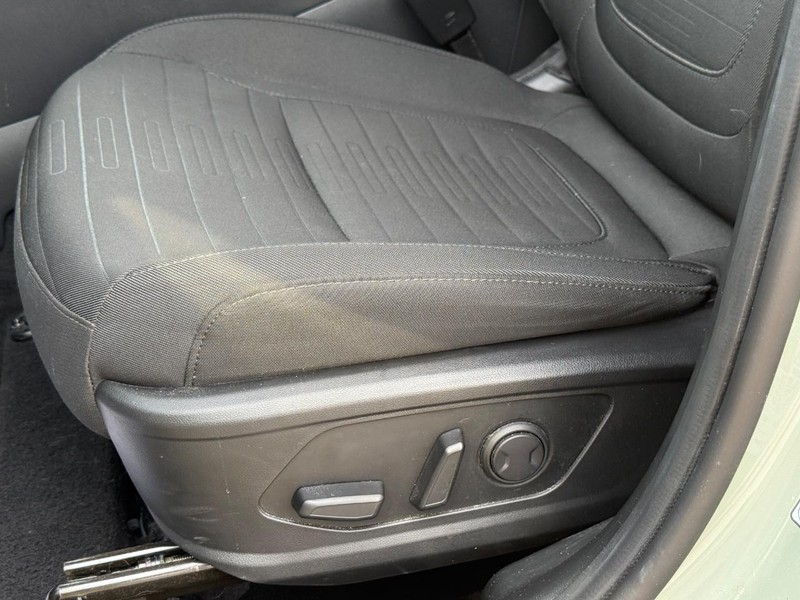 Hyundai Santa Cruz Vehicle Full-screen Gallery Image 25