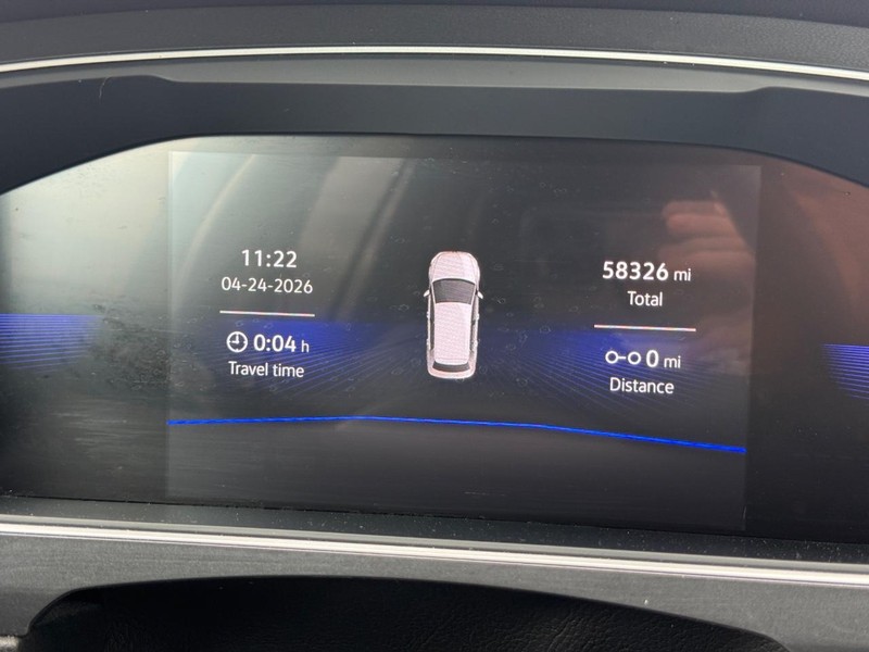 Volkswagen Tiguan Vehicle Full-screen Gallery Image 21