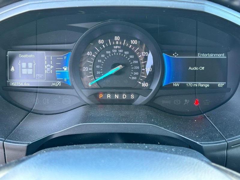 Ford Edge Vehicle Full-screen Gallery Image 20