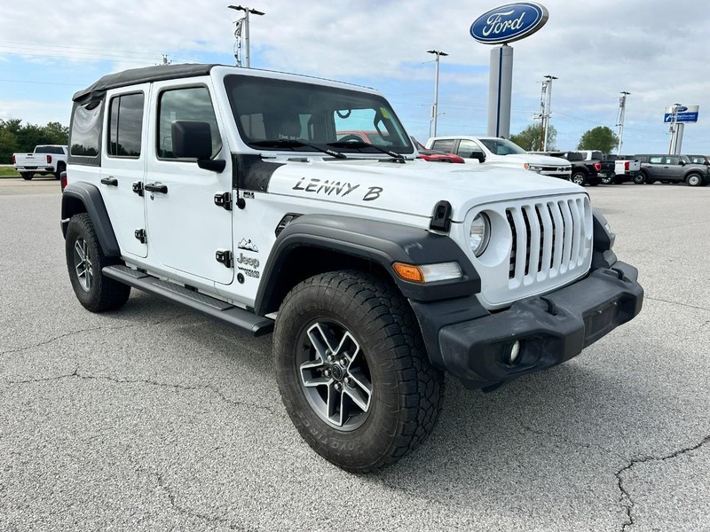Jeep Wrangler Unlimited Vehicle Full-screen Gallery Image 8