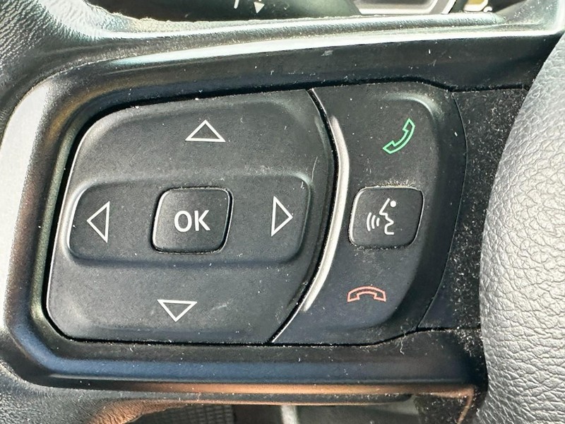 Jeep Wrangler Unlimited Vehicle Full-screen Gallery Image 18