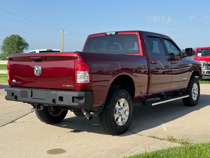 Ram 2500 Vehicle Full-screen Gallery Image 5