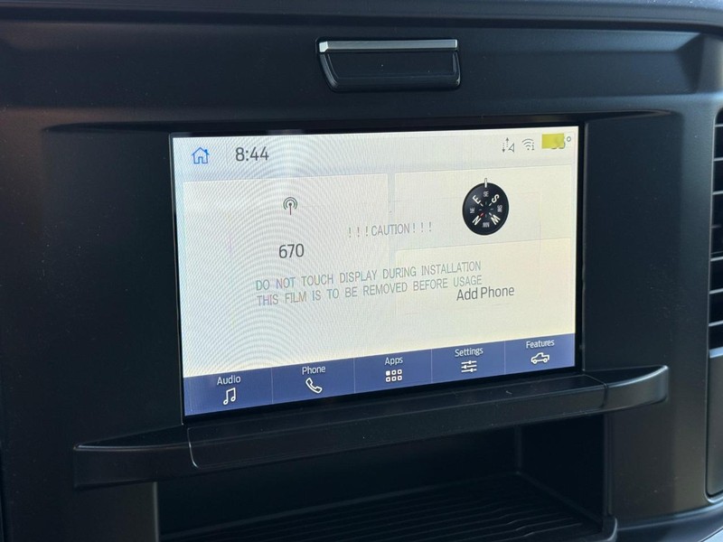 Ford Super Duty F-250 SRW Vehicle Full-screen Gallery Image 10