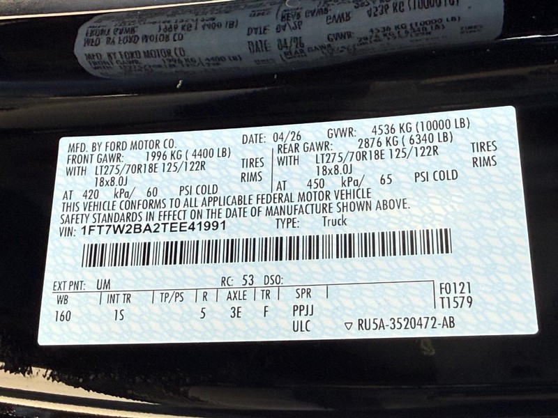 Ford Super Duty F-250 SRW Vehicle Full-screen Gallery Image 19