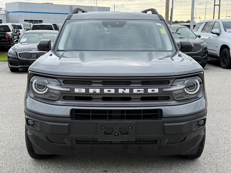 Ford Bronco Sport Vehicle Full-screen Gallery Image 09