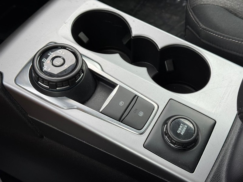 Ford Bronco Sport Vehicle Full-screen Gallery Image 19