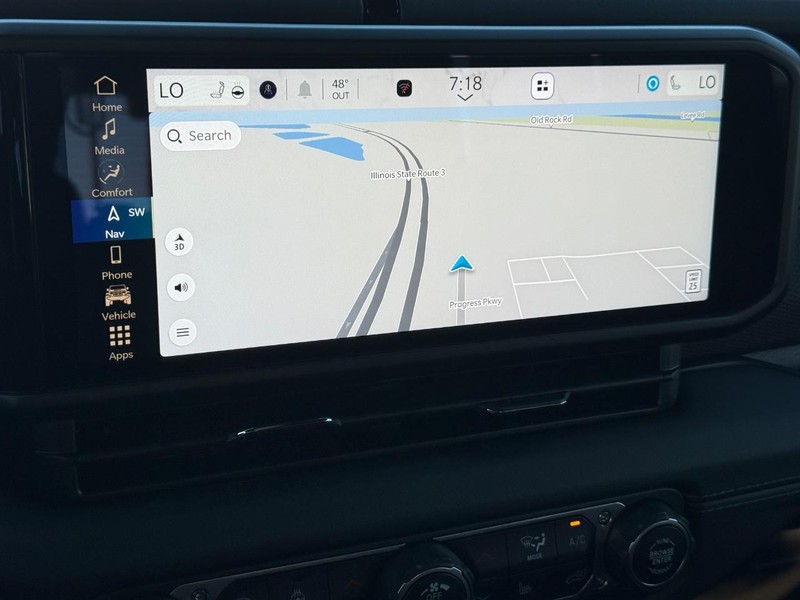 Jeep Wrangler Vehicle Full-screen Gallery Image 19