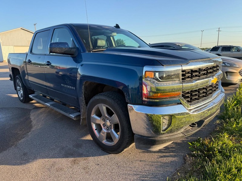 Chevrolet Silverado 1500 Vehicle Full-screen Gallery Image 5