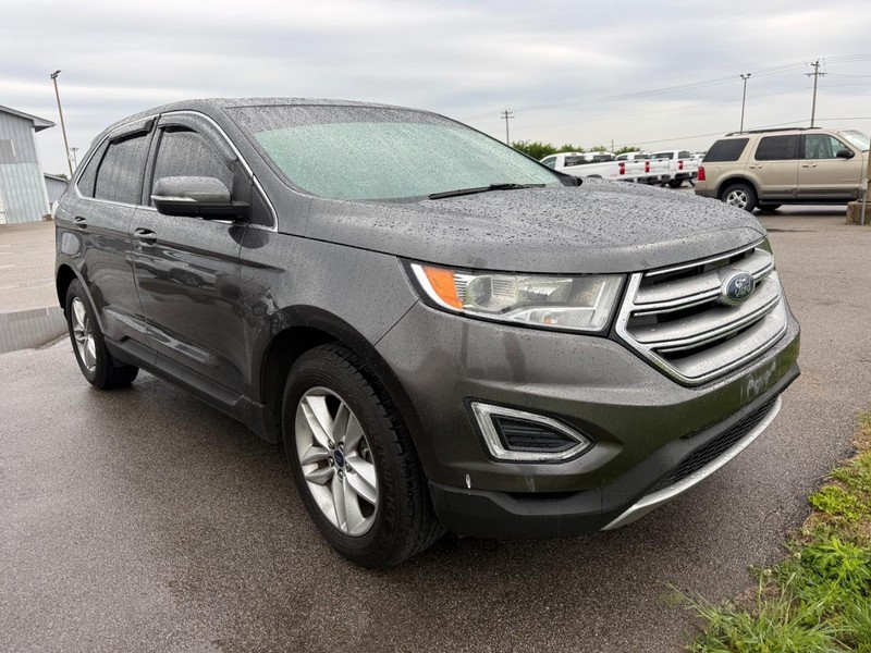 Ford Edge Vehicle Full-screen Gallery Image 5