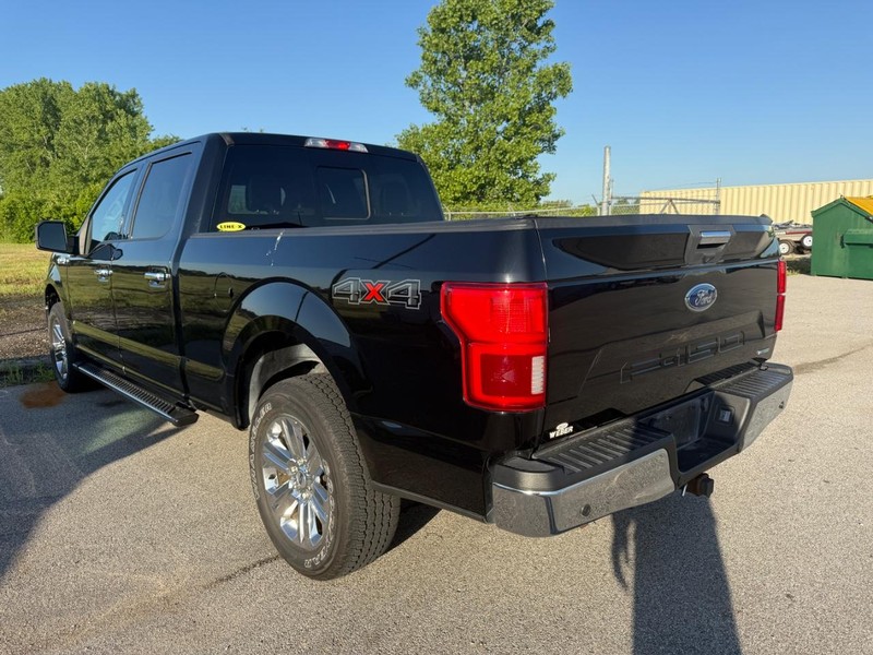 Ford F-150 Vehicle Full-screen Gallery Image 3