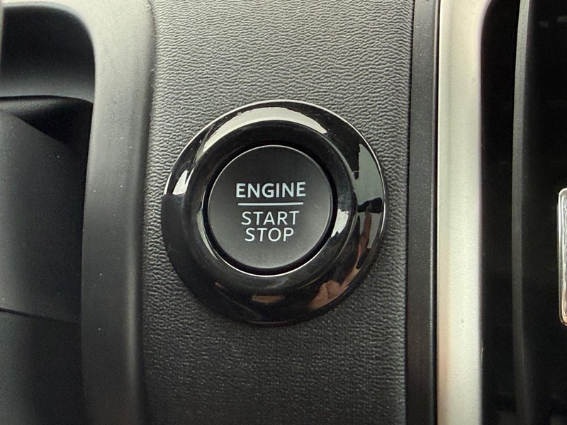Ford Expedition Vehicle Full-screen Gallery Image 16