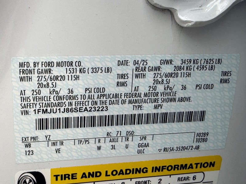 Ford Expedition Vehicle Full-screen Gallery Image 27