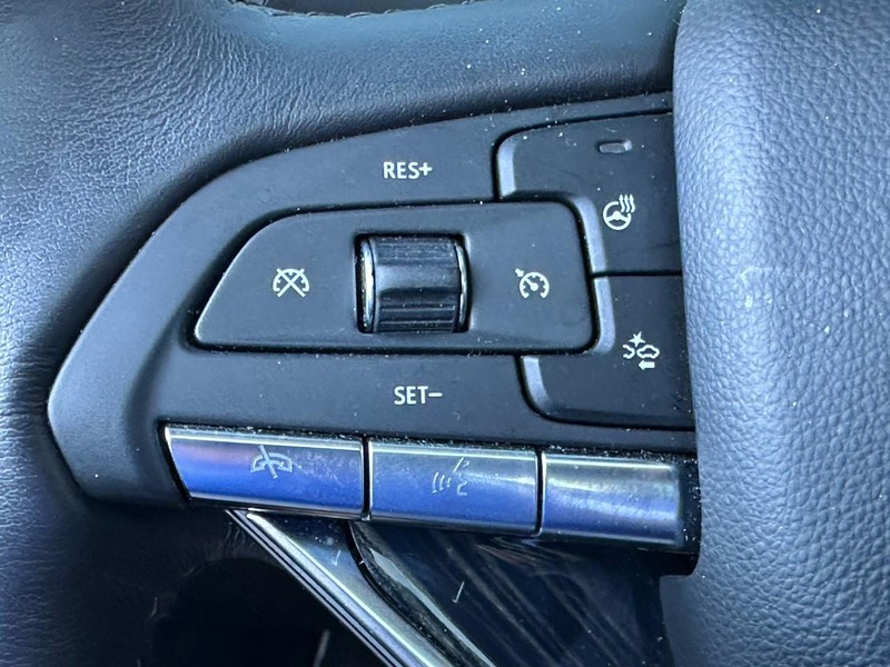 Cadillac XT6 Vehicle Full-screen Gallery Image 21