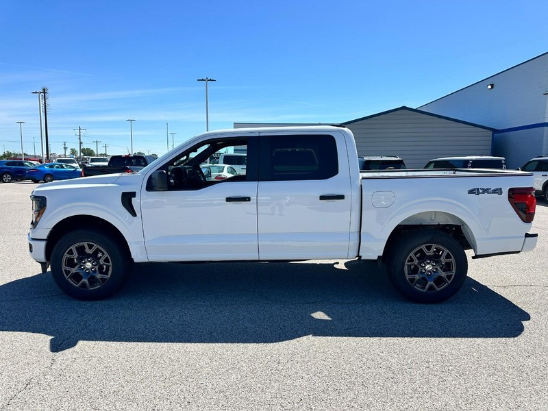 Ford F-150 Vehicle Full-screen Gallery Image 2